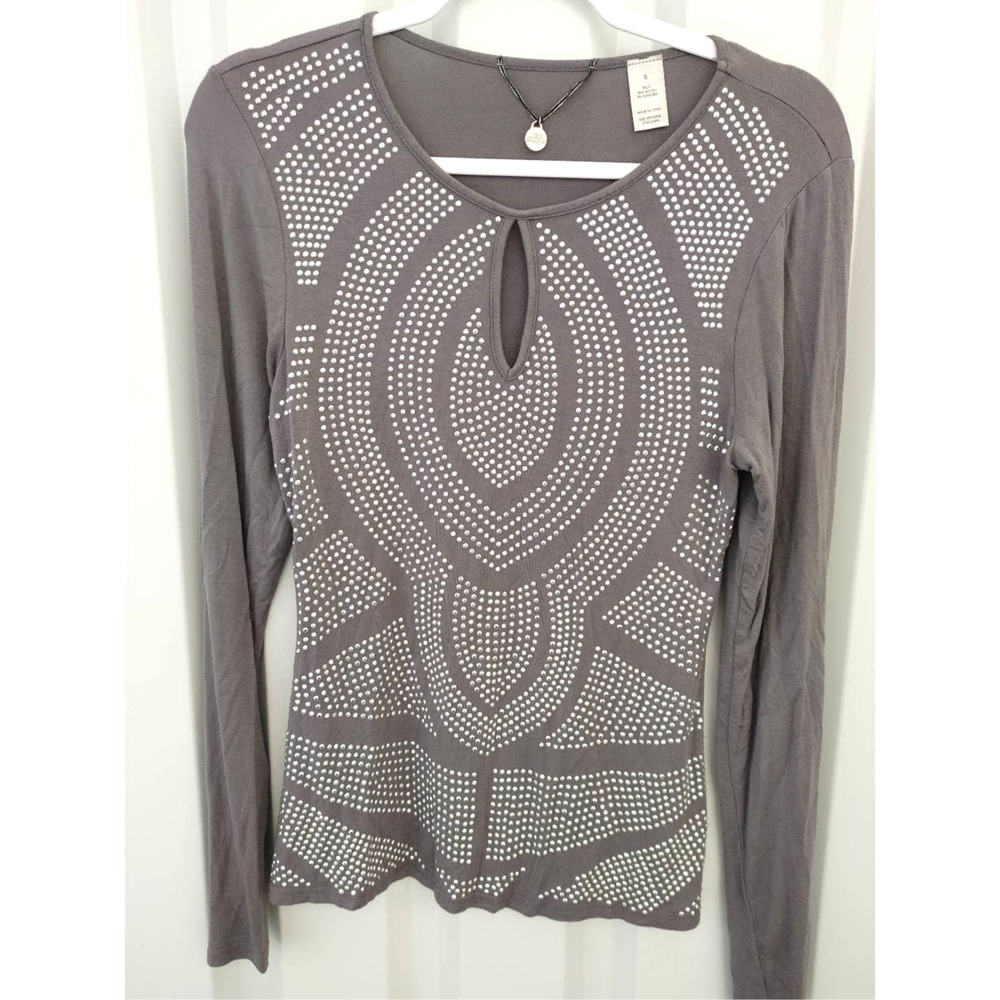 BKE Buckle Keyhole Metal Accent Long Sleeve Small Gray Purple